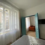2 Pieces / Neuf - Centre - Place Miot / 1er