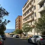 Apartment 2 Pieces / Neuf - Centre - Place Miot / 1er Ajaccio (Corsica)