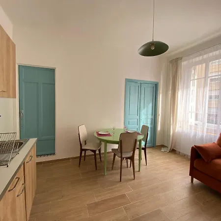 Apartment 2 Pieces / Neuf - Ajaccio Centre - Place Miot / 1er *