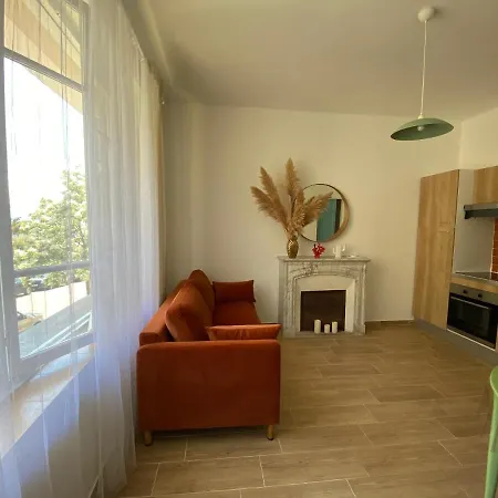 2 Pieces / Neuf - Ajaccio Centre - Place Miot / 1er Apartment *