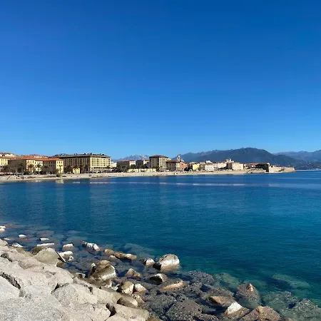 2 Pieces / Neuf - Ajaccio Centre - Place Miot / 1er Apartment