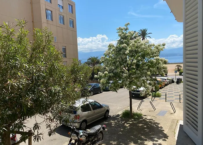 2 Pieces / Neuf - Centre - Place Miot / 1er Lägenhet Ajaccio (Corsica)